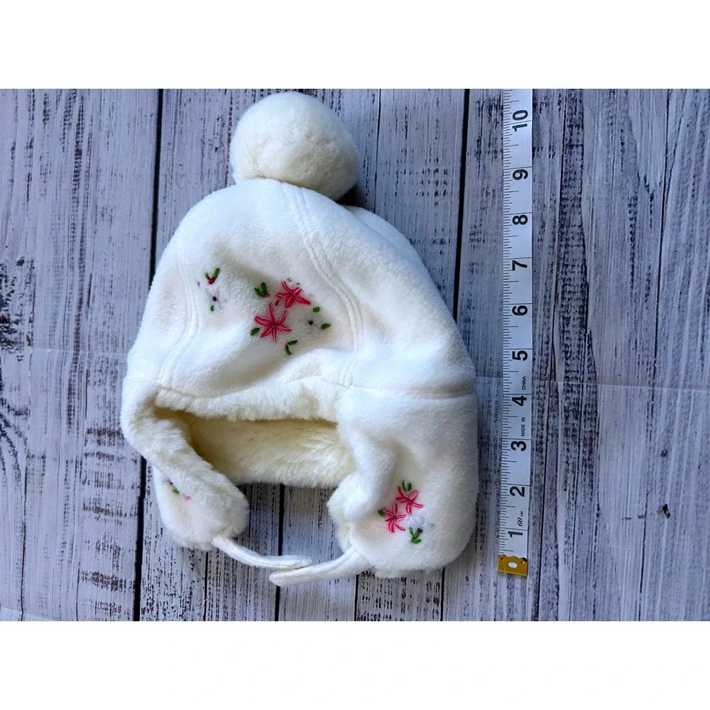 GAP Infant‎ White Fuzzy Trapper Hat with Pink Flower Embroidery 6-12 Months